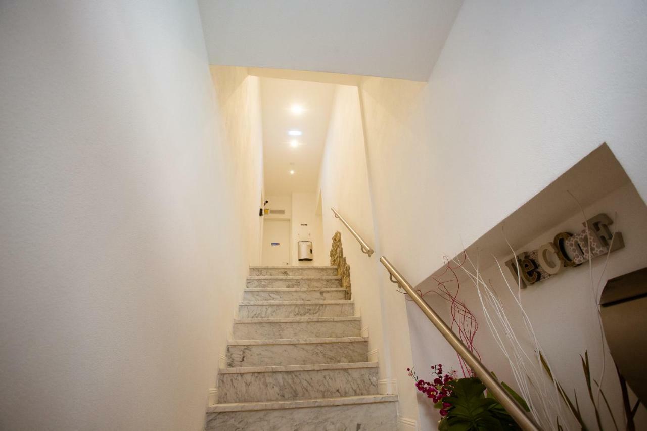 Elegant 5 Terre *